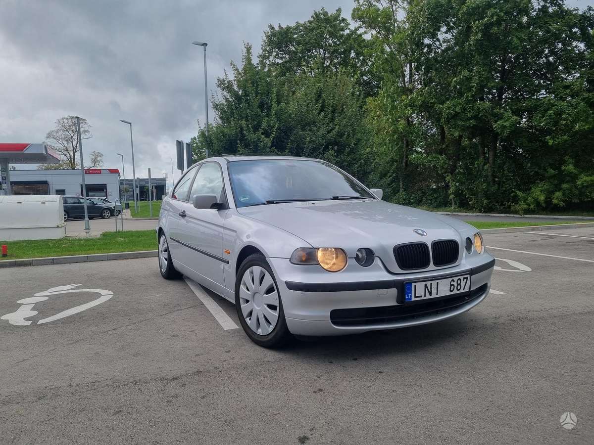 BMW 316, 1.8 l., Хэтчбек