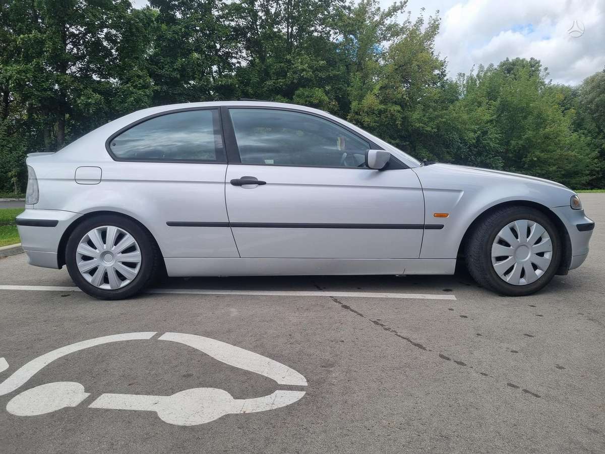 BMW 316, 1.8 l., Хэтчбек