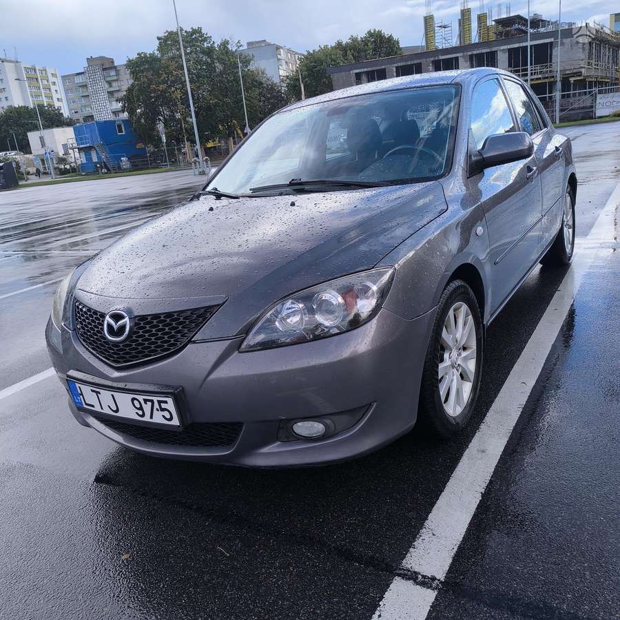 Mazda 3, 1.6 l., Хэтчбек