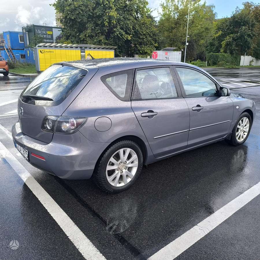 Mazda 3, 1.6 l., Хэтчбек
