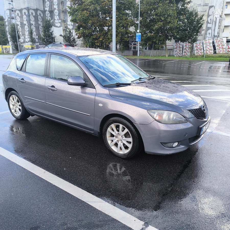 Mazda 3, 1.6 l., Хэтчбек