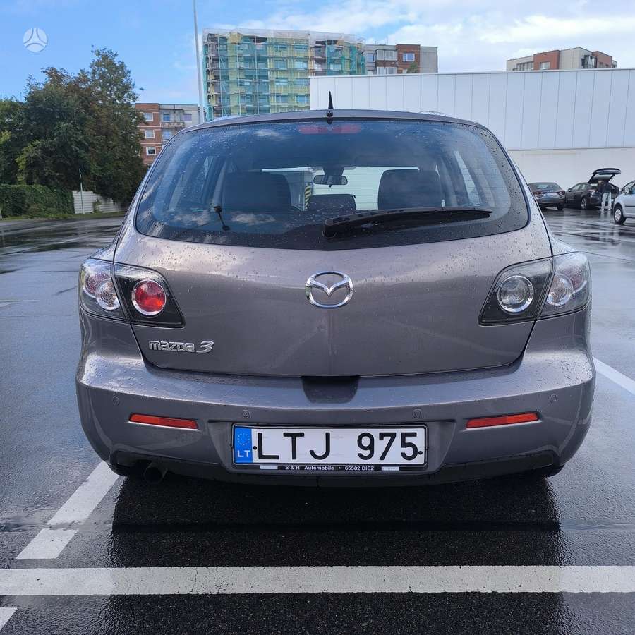 Mazda 3, 1.6 l., Хэтчбек