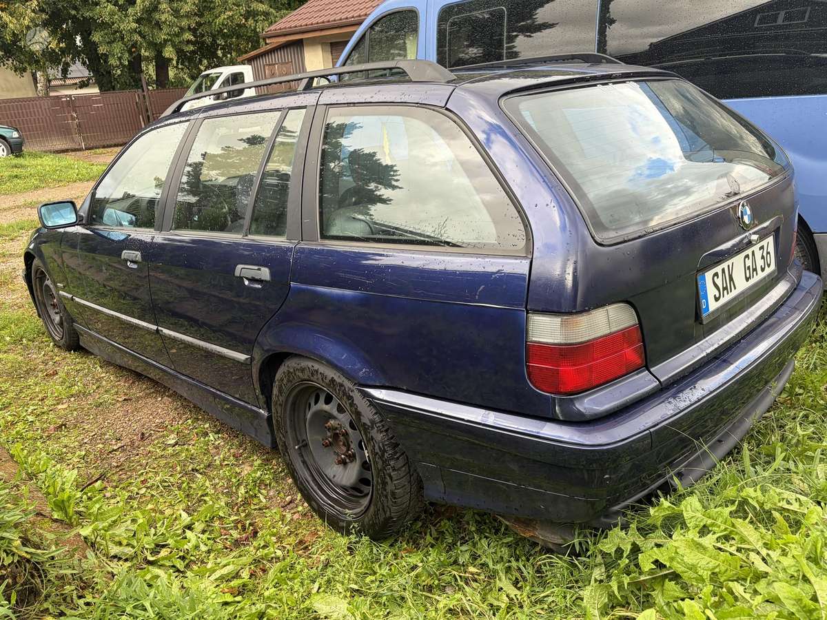 BMW 316, 1.6 l., Универсал