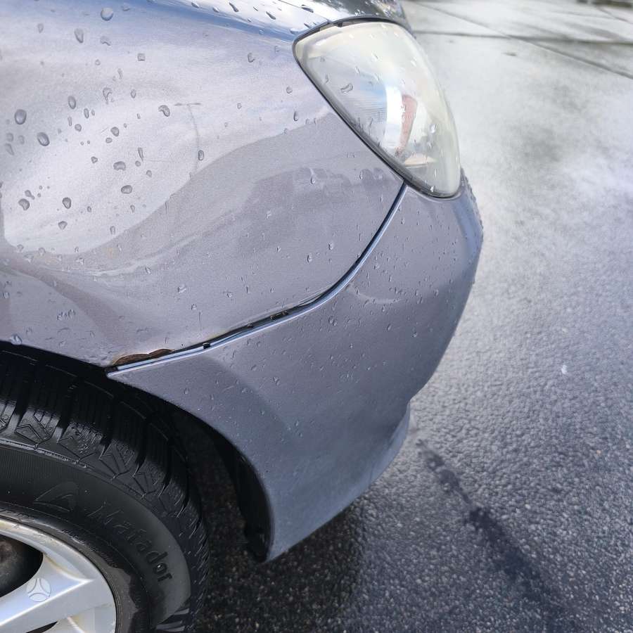 Mazda 3, 1.6 l., hatchback