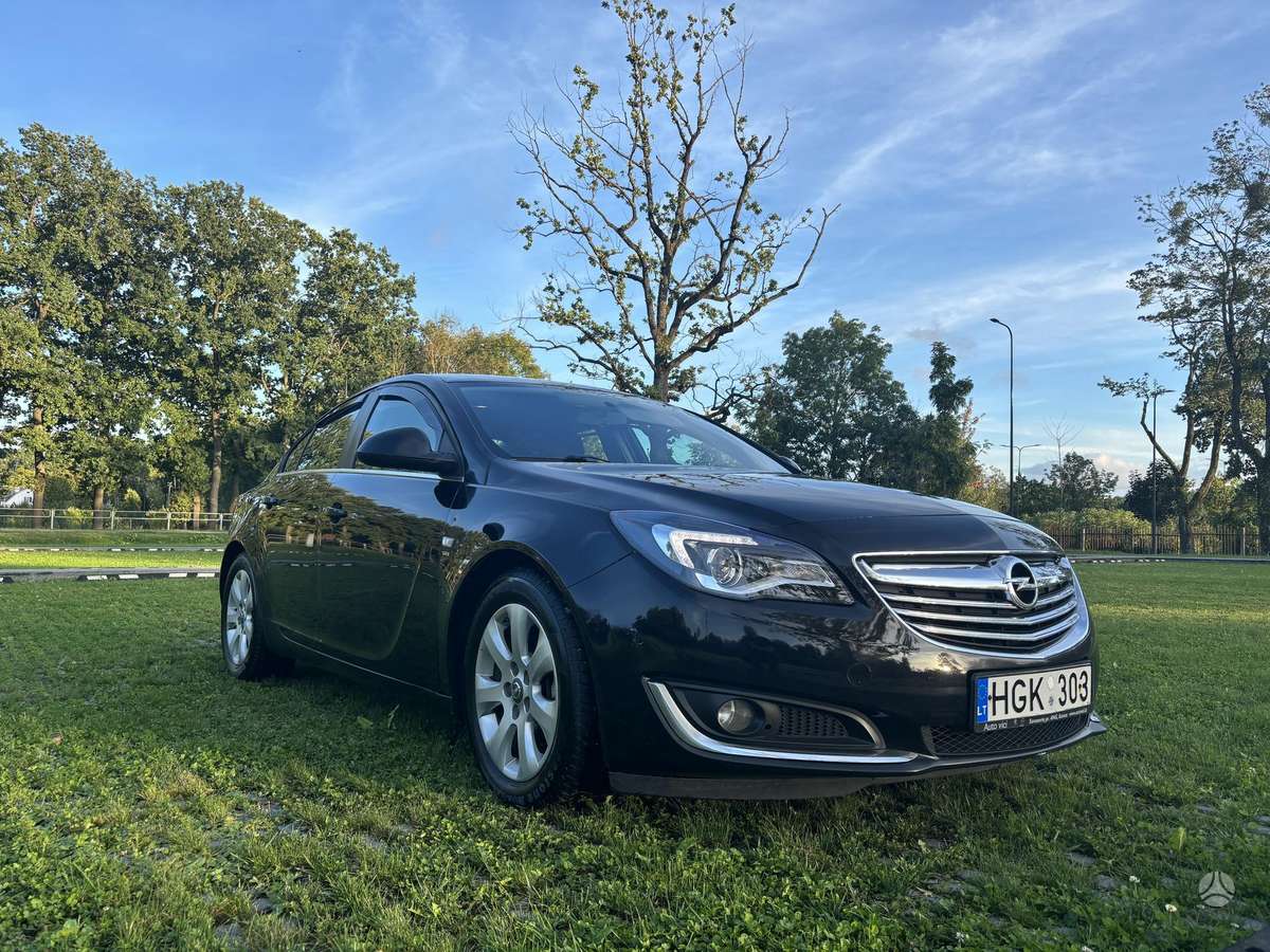 Opel Insignia, 2.0 l., Седан