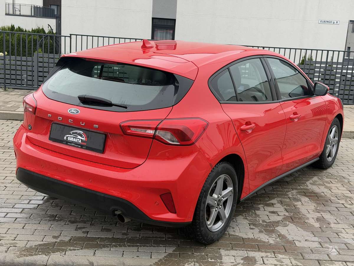 Ford Focus, 1.0 l., hatchback