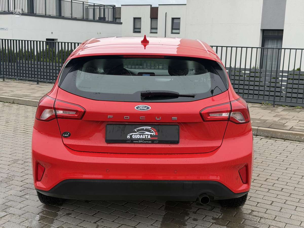 Ford Focus, 1.0 l., hatchback