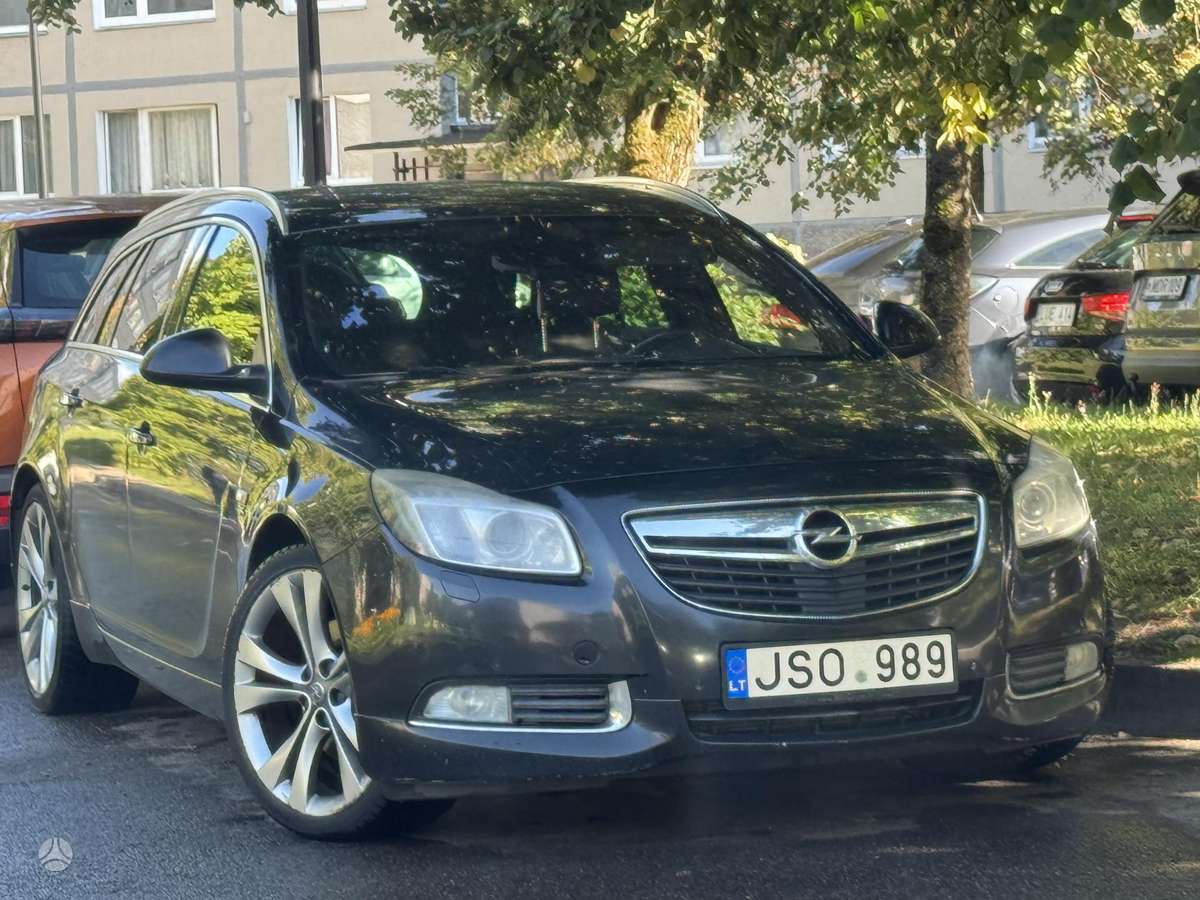 Opel Insignia, 2.0 l., universalas