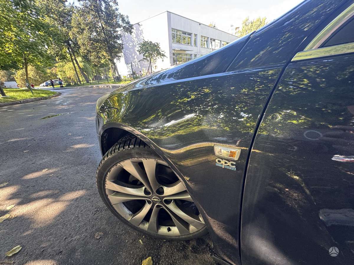 Opel Insignia, 2.0 l., wagon