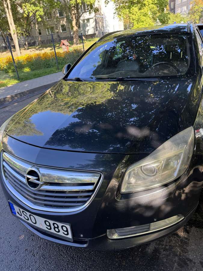 Opel Insignia, 2.0 l., wagon