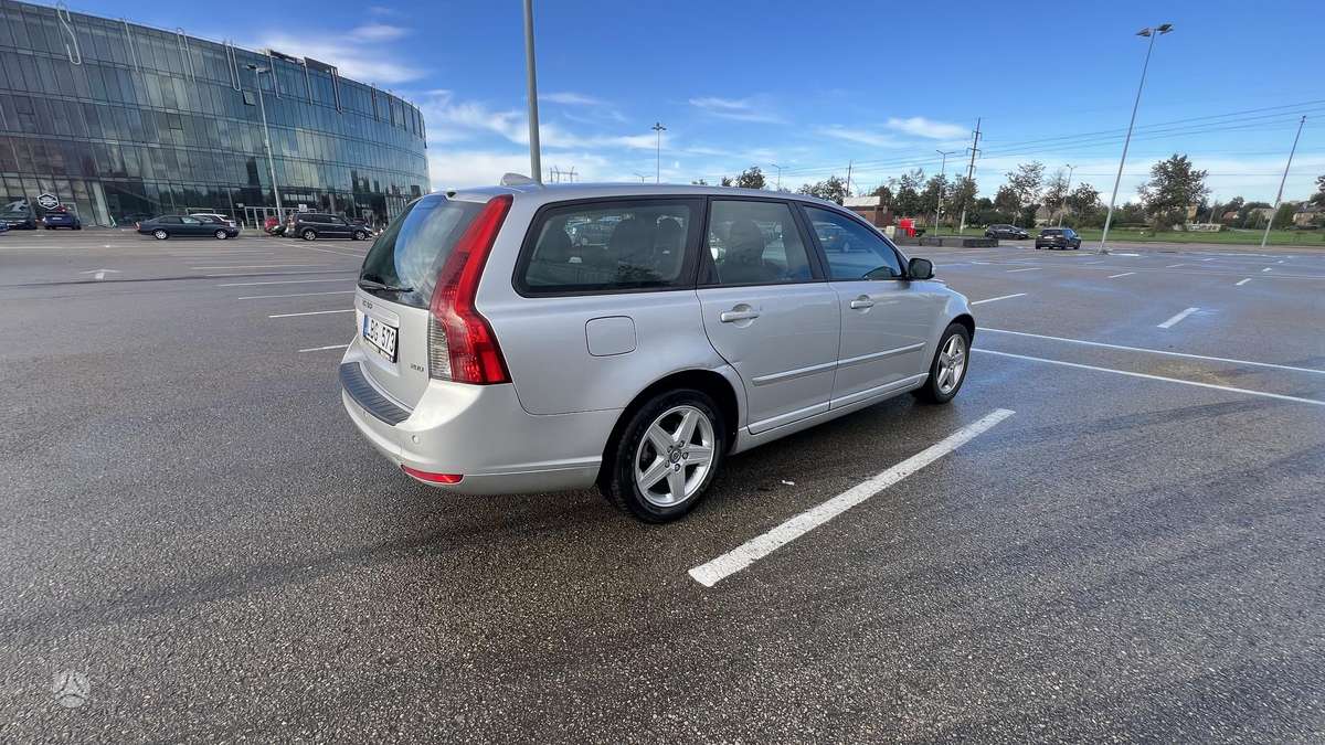 Volvo V50, 2.0 l., Универсал