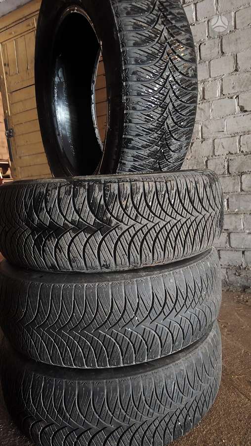 Westlake, всесезонные 235/60 R18