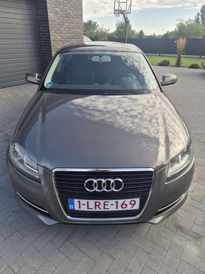Audi A3, 1.6 l., Хэтчбек