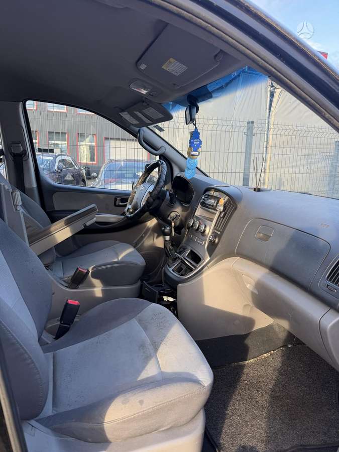 Hyundai H1 - 8