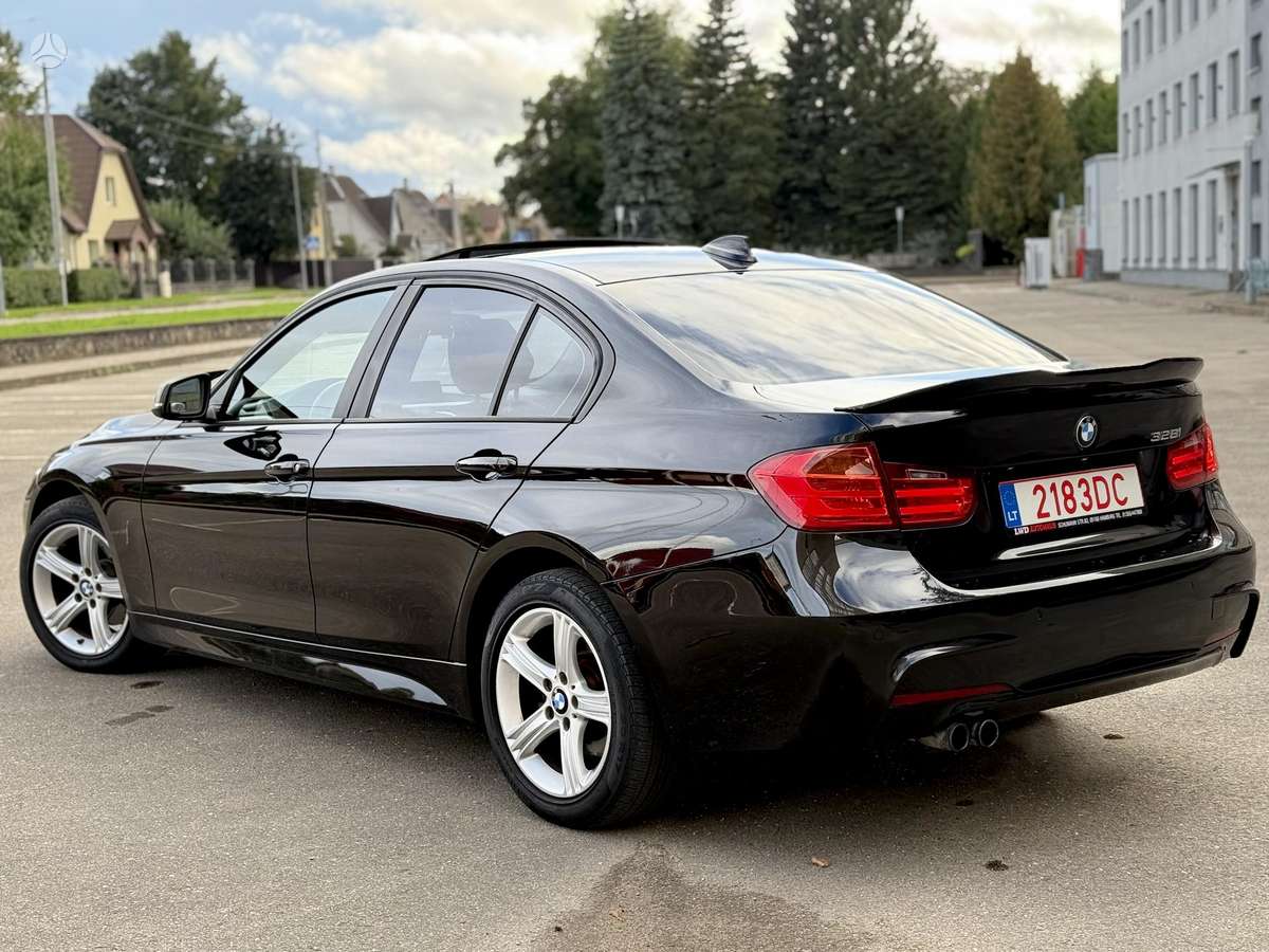 BMW 328, 2.8 l., Седан