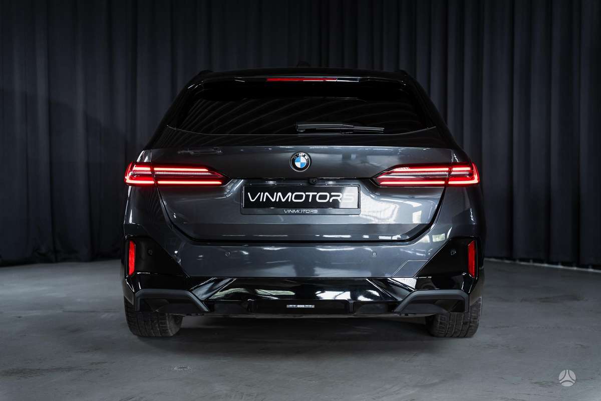 BMW 520, 2.0 l., wagon