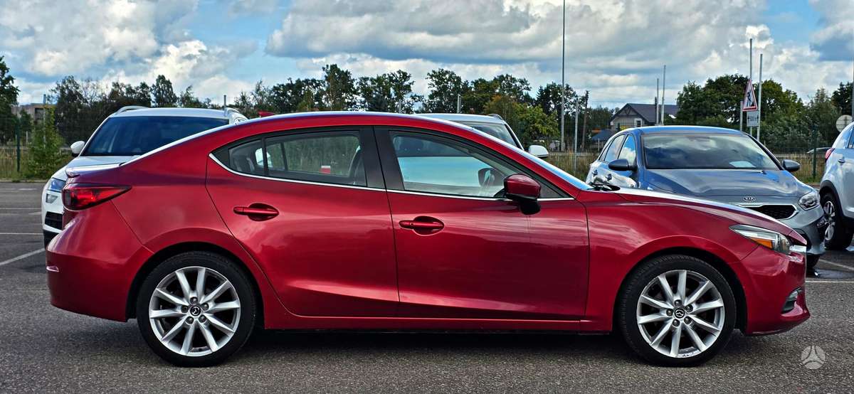 Mazda 3, 2.0 l., sedanas