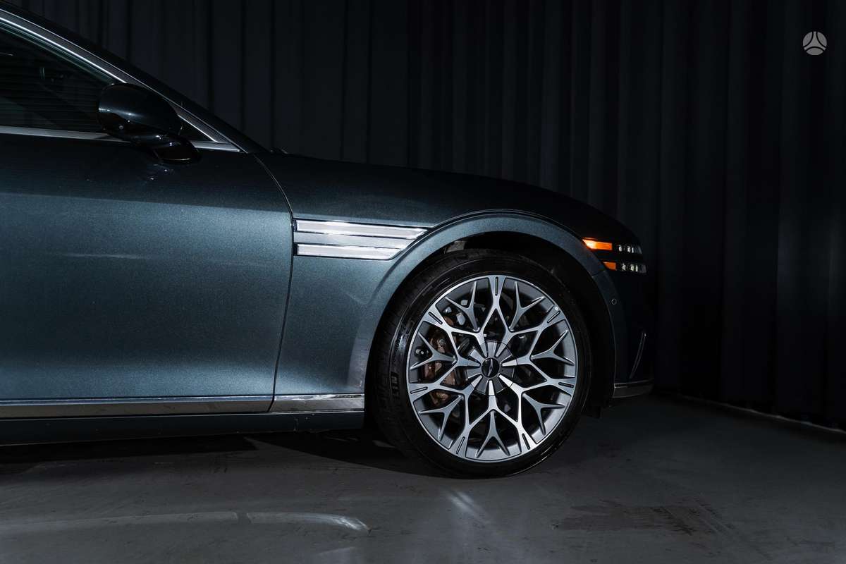 Genesis G90, 3.0 l., Лимузин