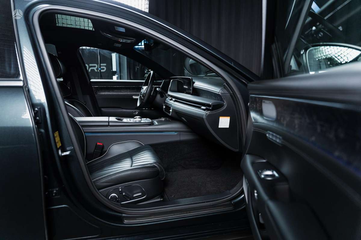 Genesis G90, 3.0 l., Лимузин