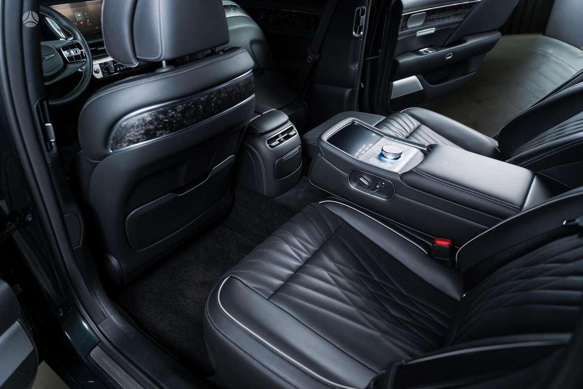 Genesis G90, 3.0 l., Лимузин