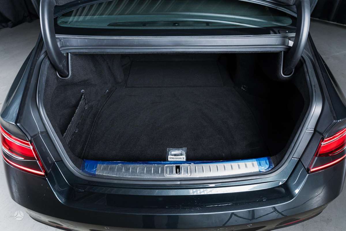 Genesis G90, 3.0 l., Лимузин