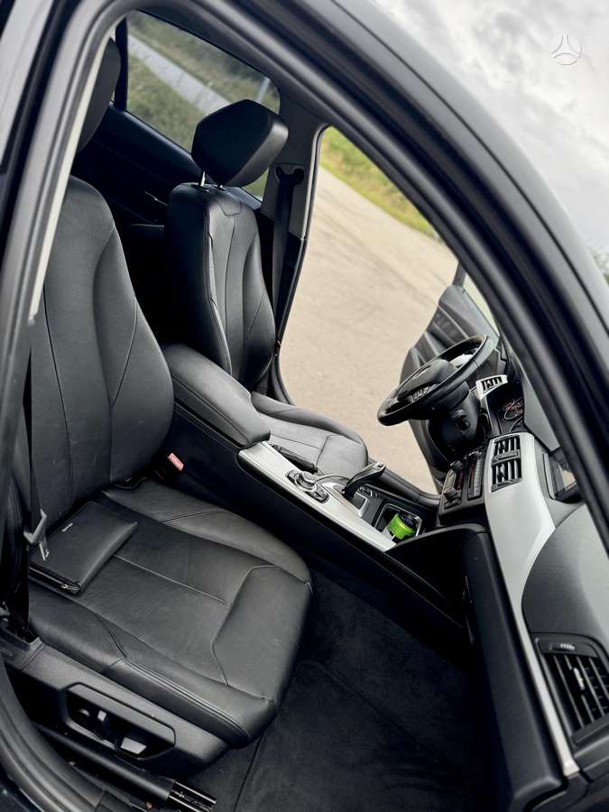 BMW 328, 2.8 l., Седан