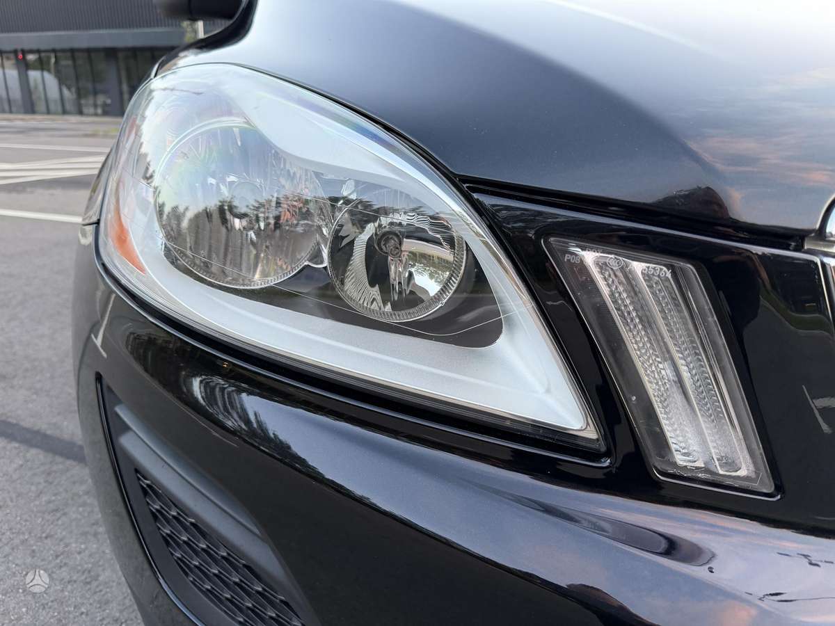 Volvo XC60 - 8