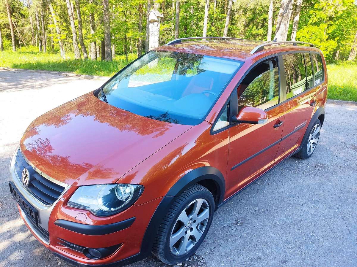 Volkswagen Cross Touran - 7