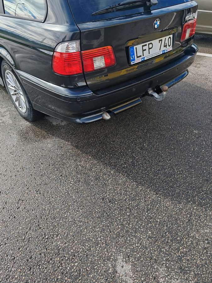 BMW 530, 2.9 l., wagon