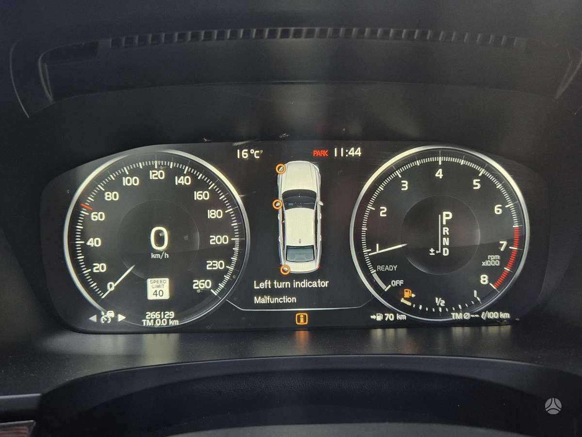 Volvo S90 - 10