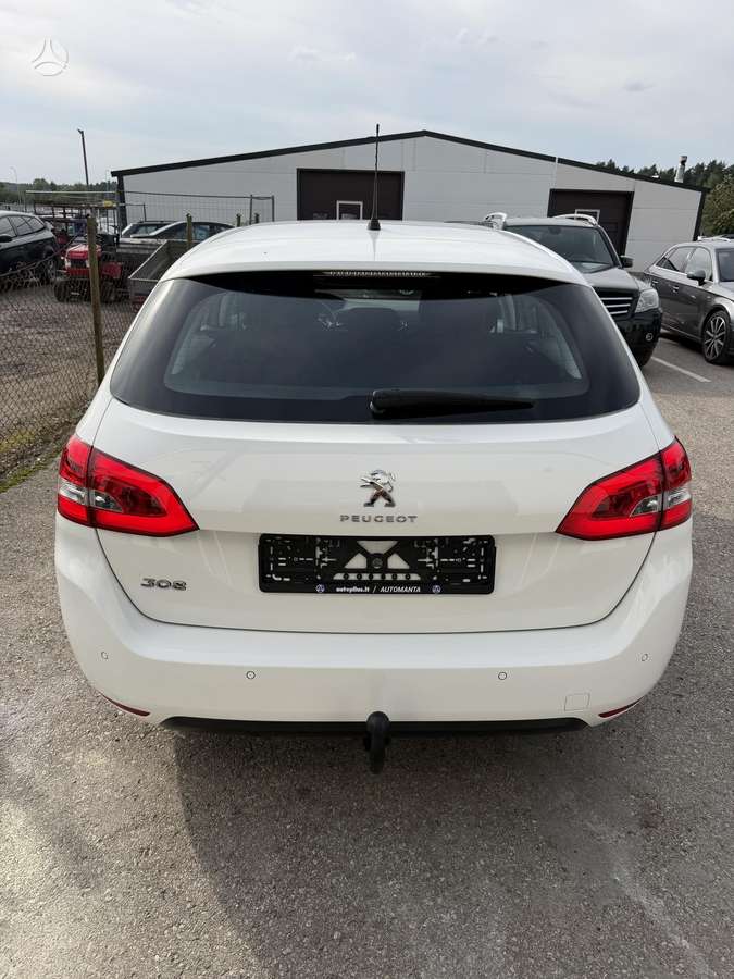 Peugeot 308, 1.2 l., Универсал