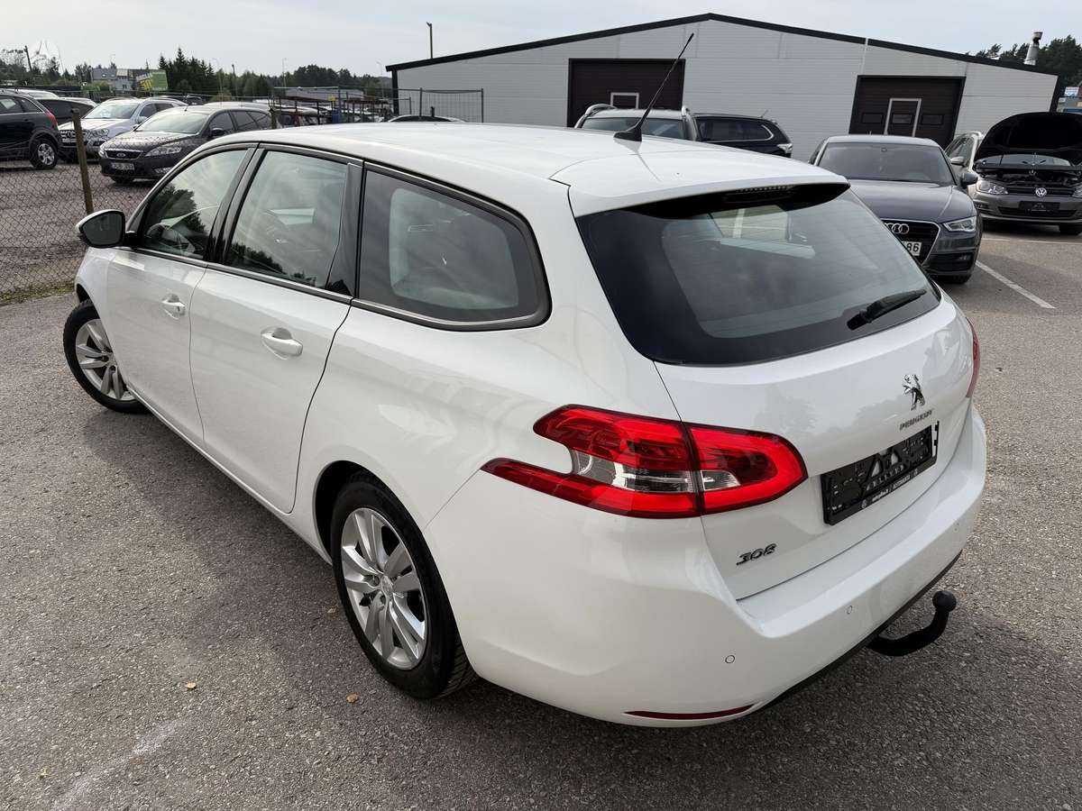 Peugeot 308 - 11