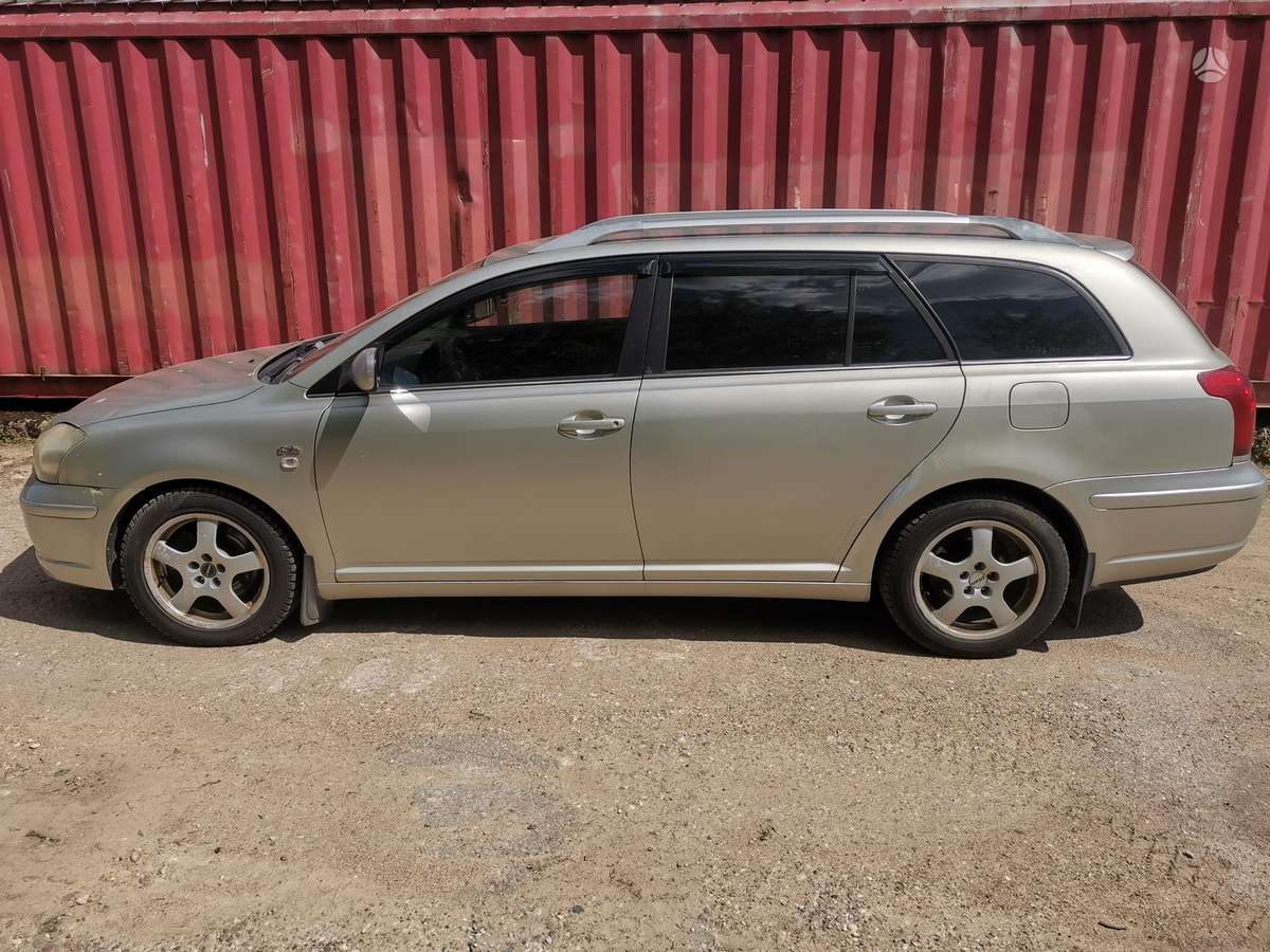 Toyota Avensis