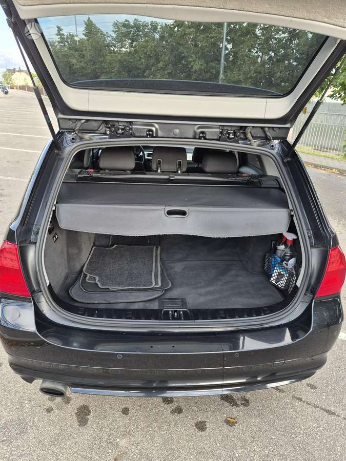 BMW 320, 2.0 l., universalas