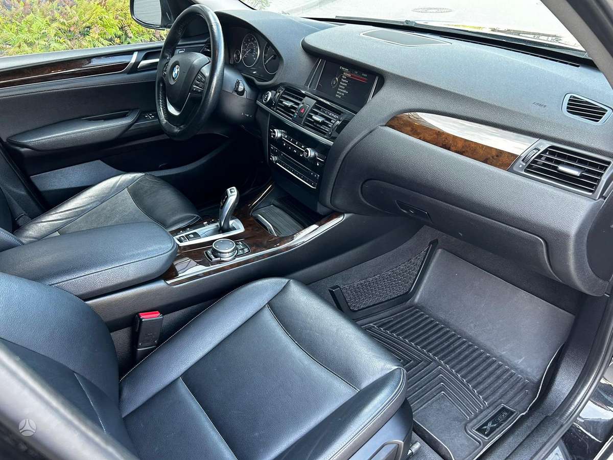BMW X3, 2.0 l., off-road / crossover