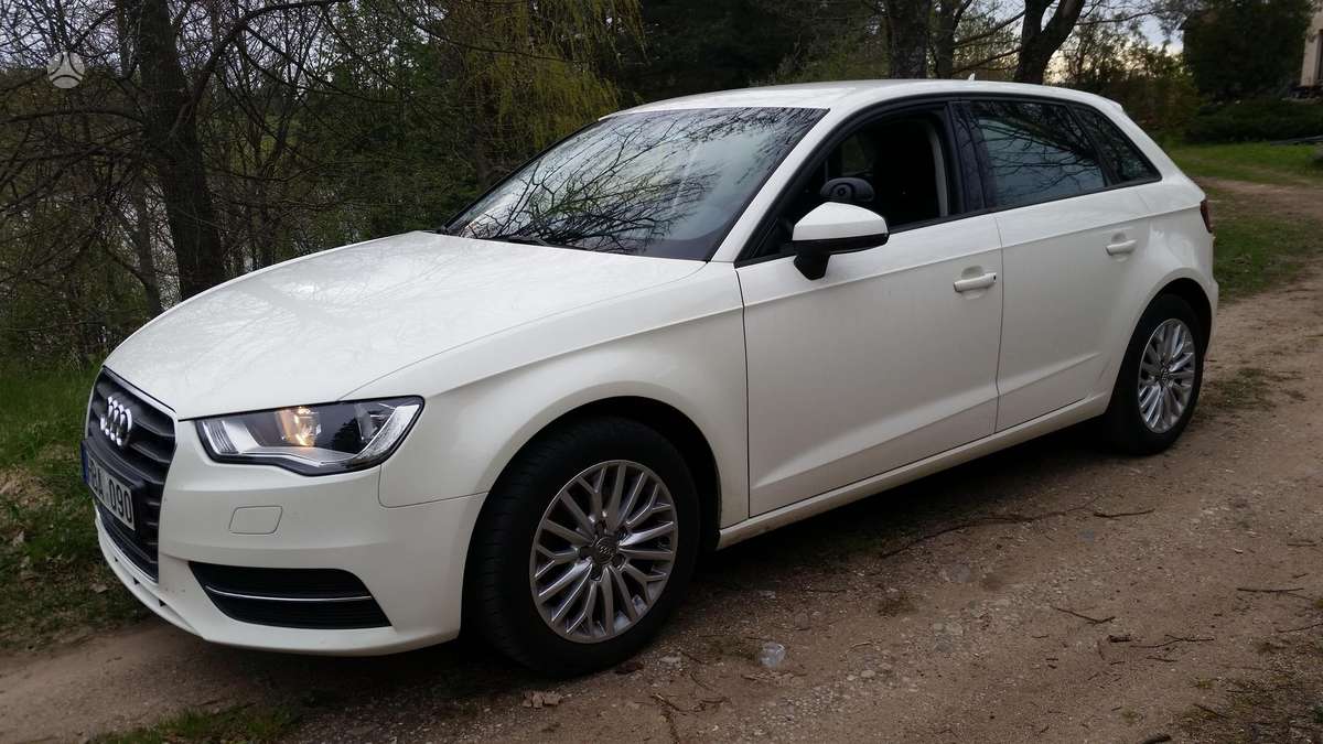 Audi A3, 1.6 l., Хэтчбек