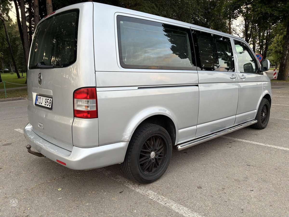 Volkswagen Caravelle - 5