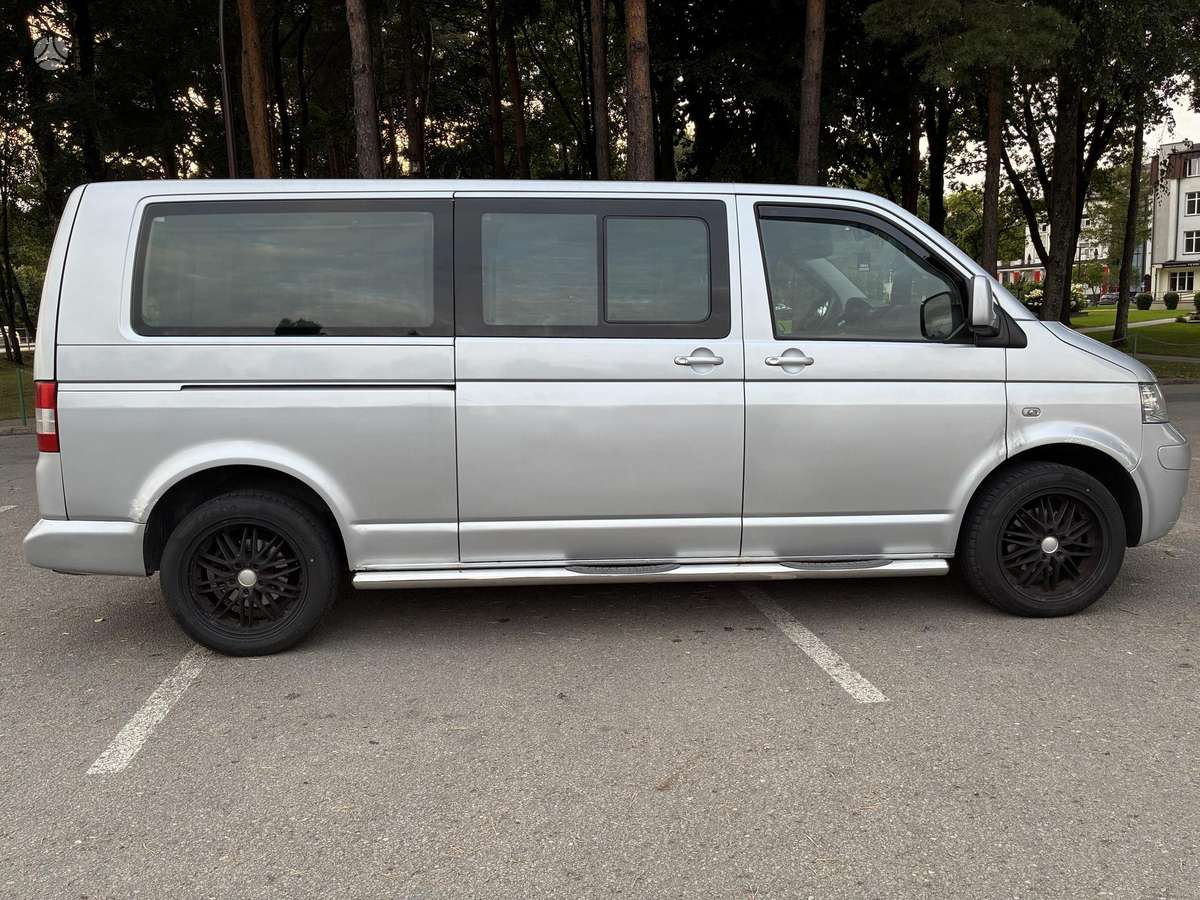 Volkswagen Caravelle - 4