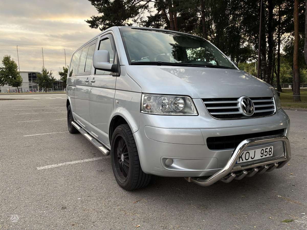 Volkswagen Caravelle - 3