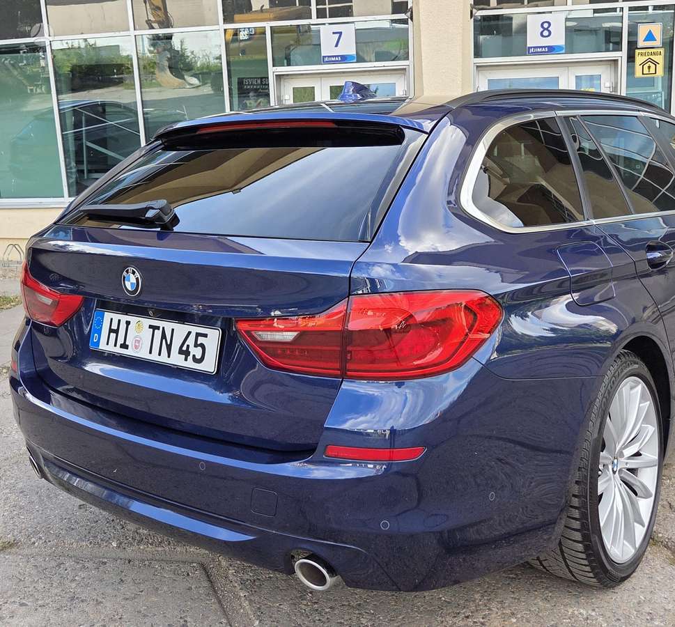 BMW 530, 2.0 l., wagon