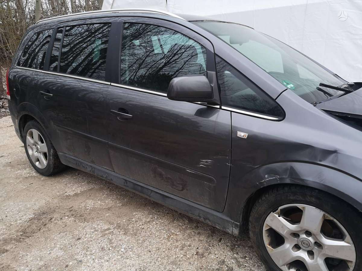 Opel Zafira