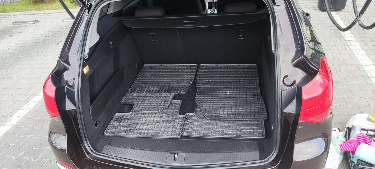 Opel Astra, 2.0 l., Универсал