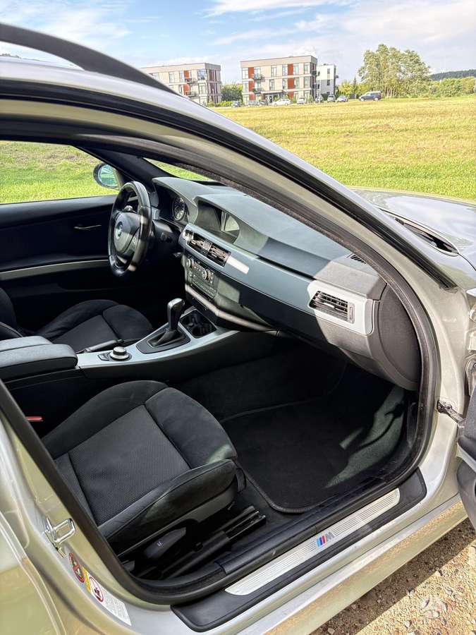 BMW 325, 3.0 l., Универсал