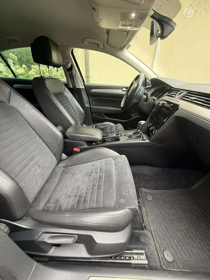 Volkswagen Passat - 10