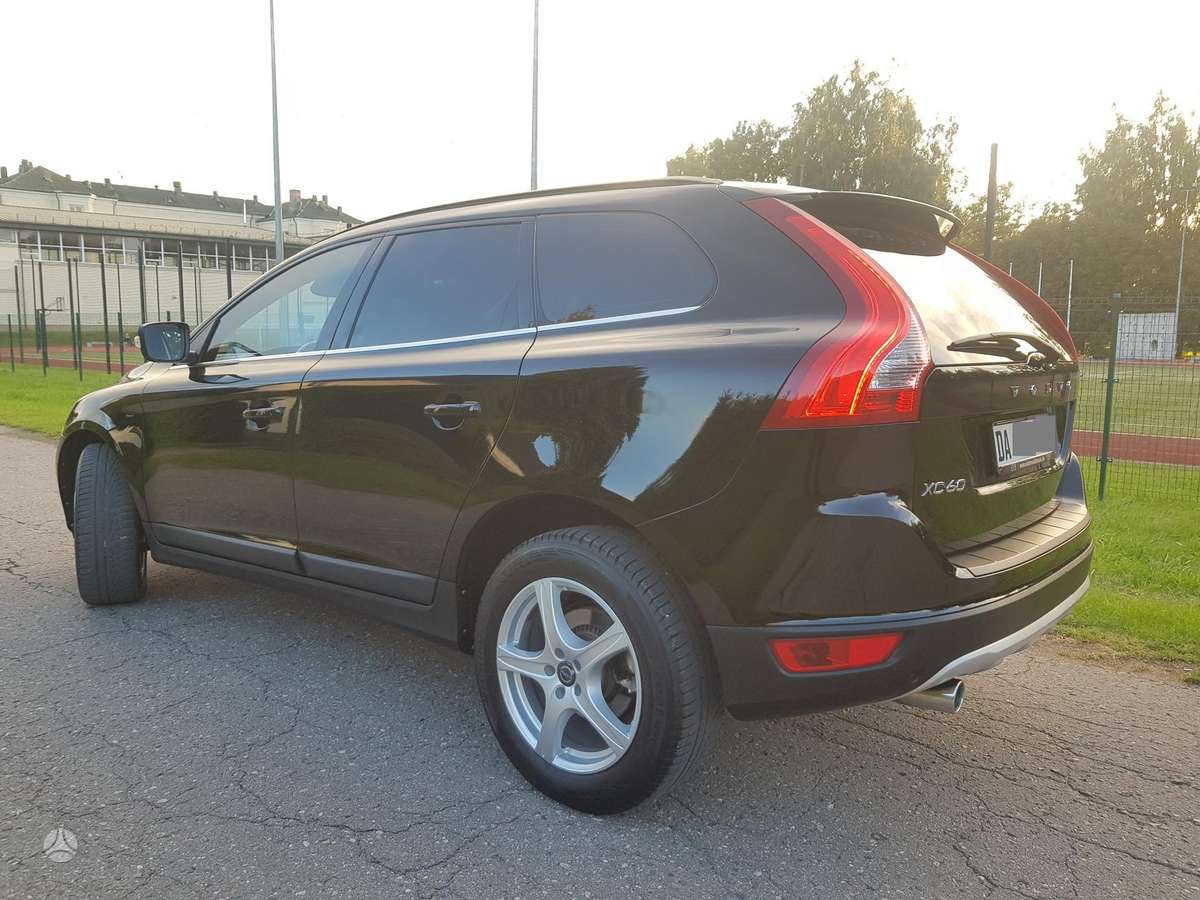 Volvo XC60 - 8