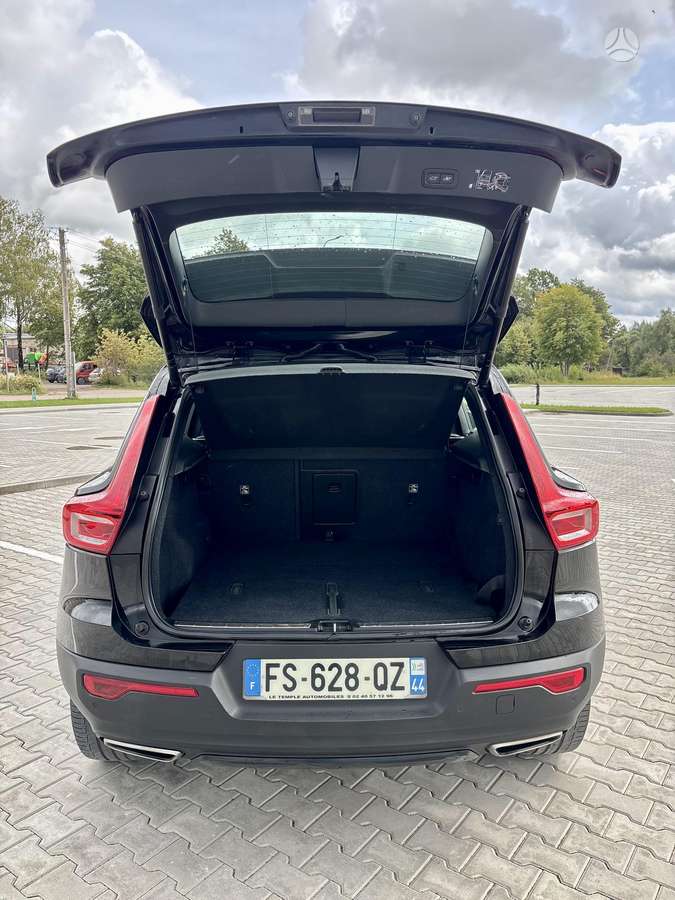 Volvo XC40 - 9