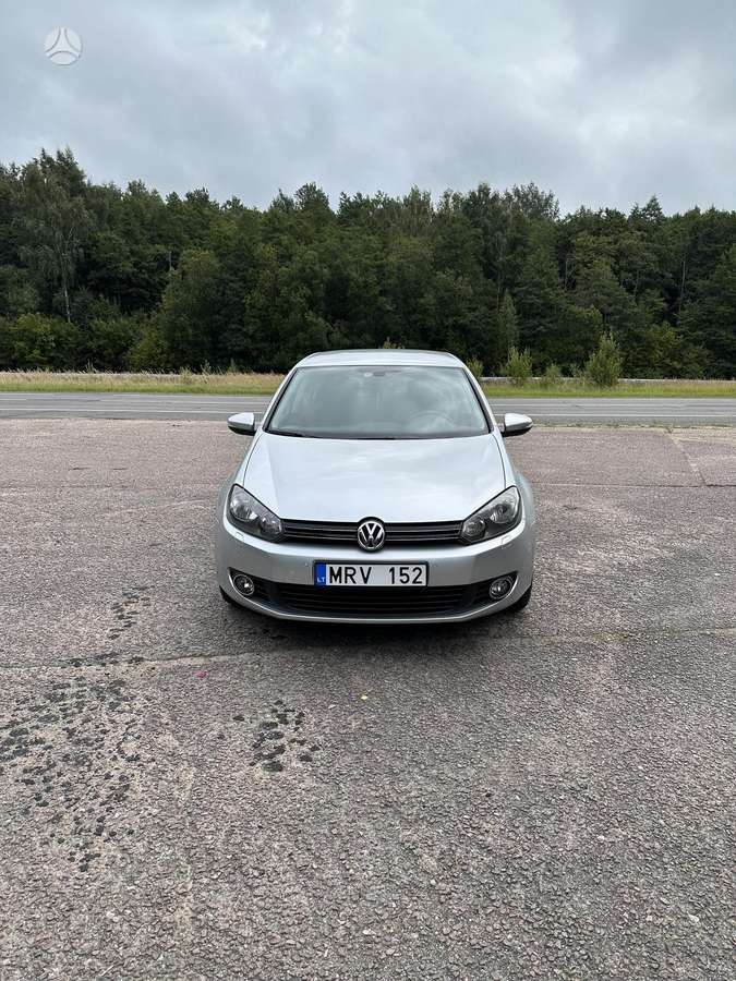 Volkswagen Golf - 3