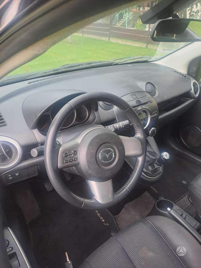 Mazda 2, 1.6 l., hečbekas