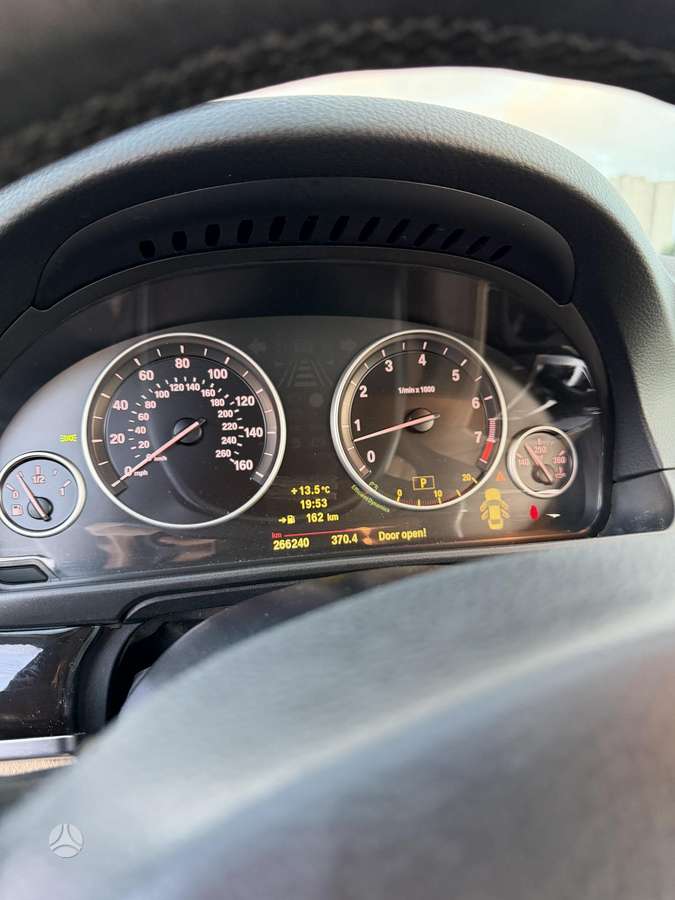 BMW 528, 3.0 l., Седан
