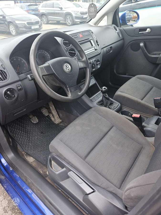 Volkswagen Golf Plus - 4
